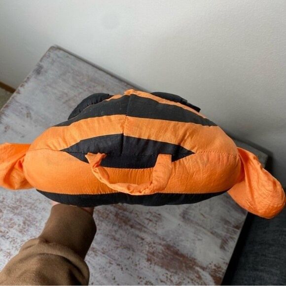 Vintage Disney’s Winnie the Pooh Tigger 90s plush stuffed head nursery puffalump - Picture 4 of 6